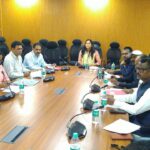 समाहरणालय में उपायुक्त संग बैठक